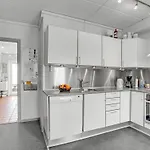 Efraima - 1-7km From The Sea By Interhome Appartement *