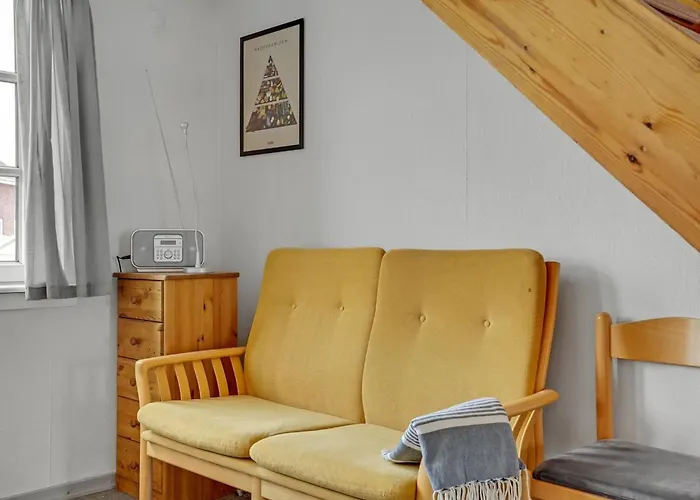 Efraima - 1-7km From The Sea By Interhome