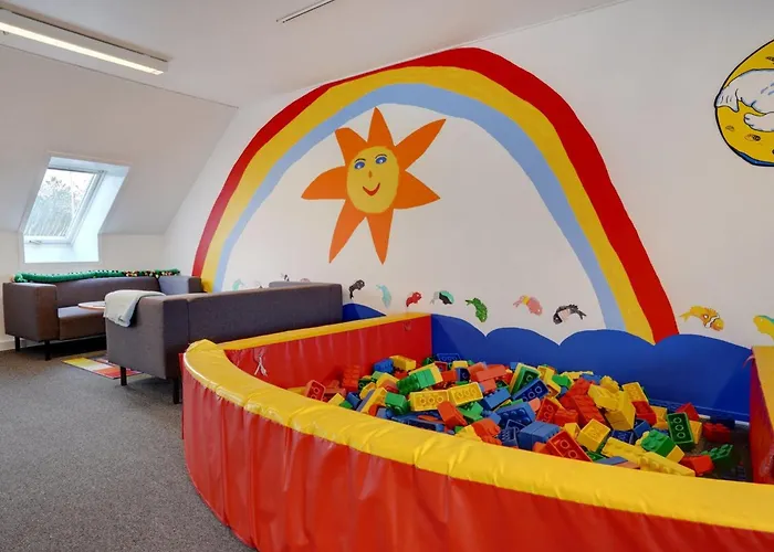 Efraima - 1-7km From The Sea By Interhome